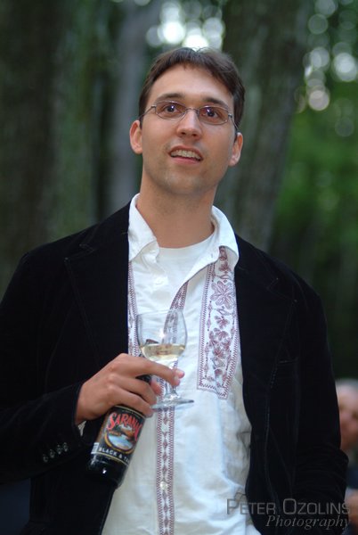 s-m_wed_in_180.JPG