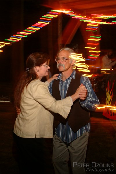 s-m_wed_in_225.JPG